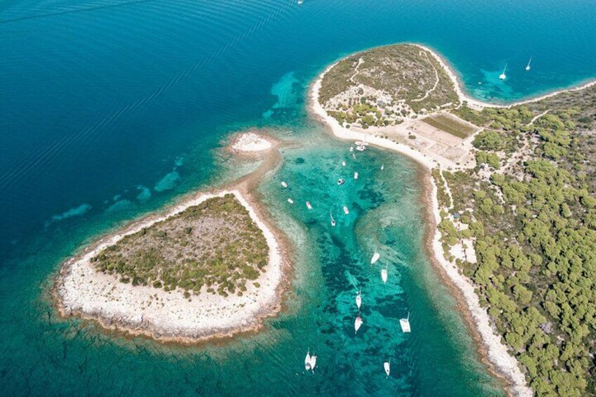 Blue Cave, Hvar, Vis and Blue Lagoon full day trip from Split 2
