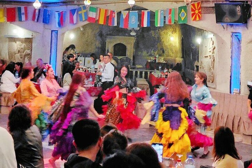 Cappadocia Traditional Turkish Night Show and Dinner 4