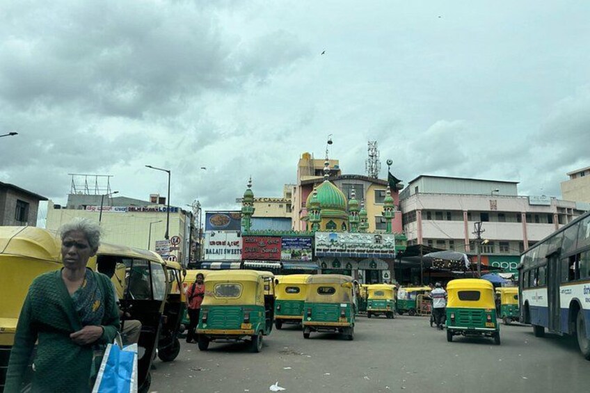 Old Bangalore Historical Walk thro Palace, Temples, Fort & Market 4