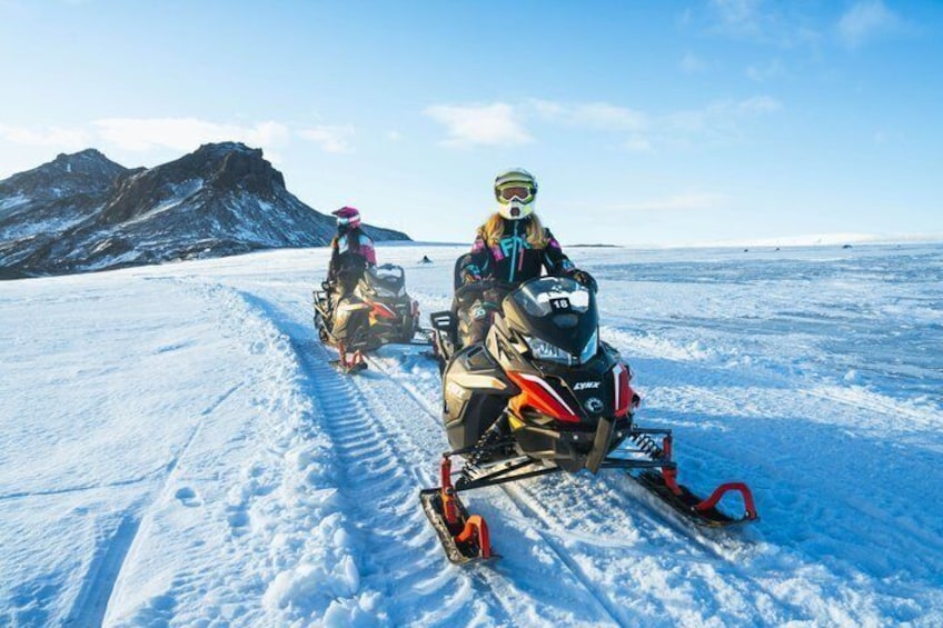 Glacier Snowmobiling from Reykjavik 1