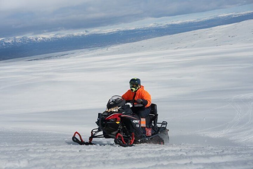 Glacier Snowmobiling from Reykjavik 3