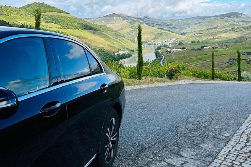 Private transfer from Porto to Lisbon with two stops 4