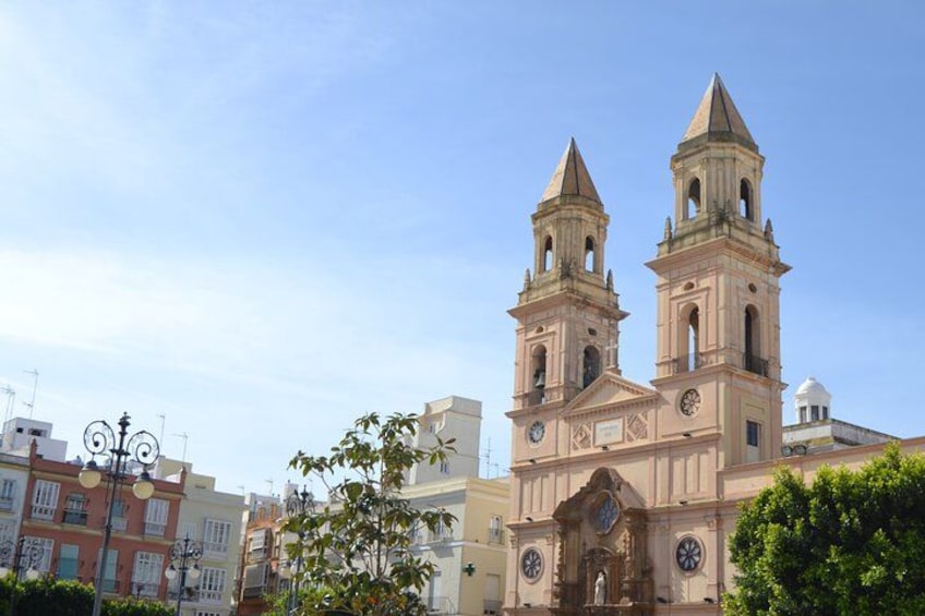 Walking Tour through Cádiz: Stories from the hand of a local guide 2