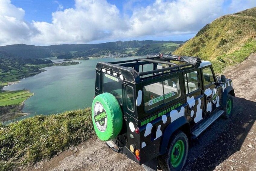 4x4 Half Day - Sete Cidades Tour 4