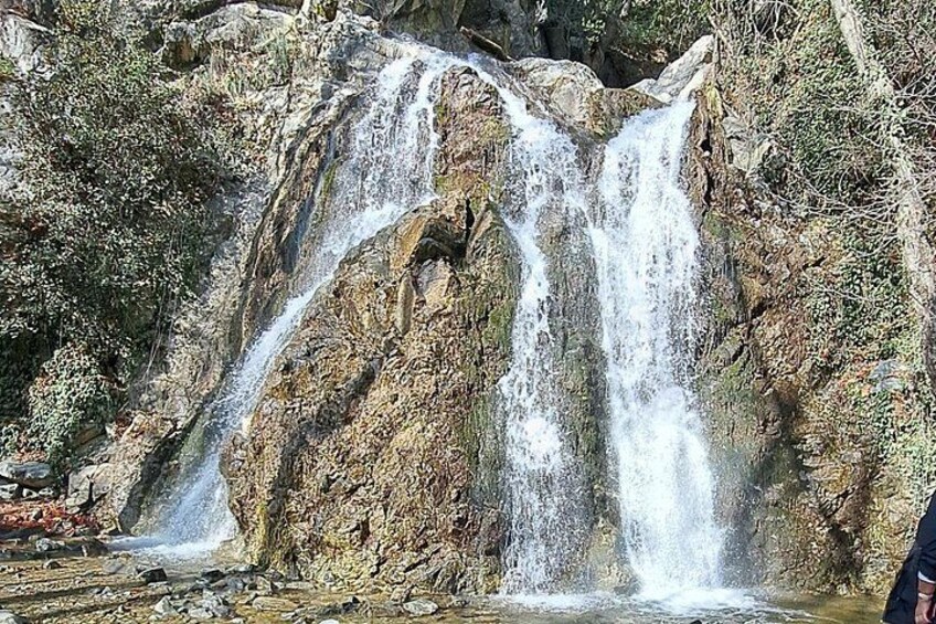 Chantara Waterfalls
Troodos Mountains Range 5