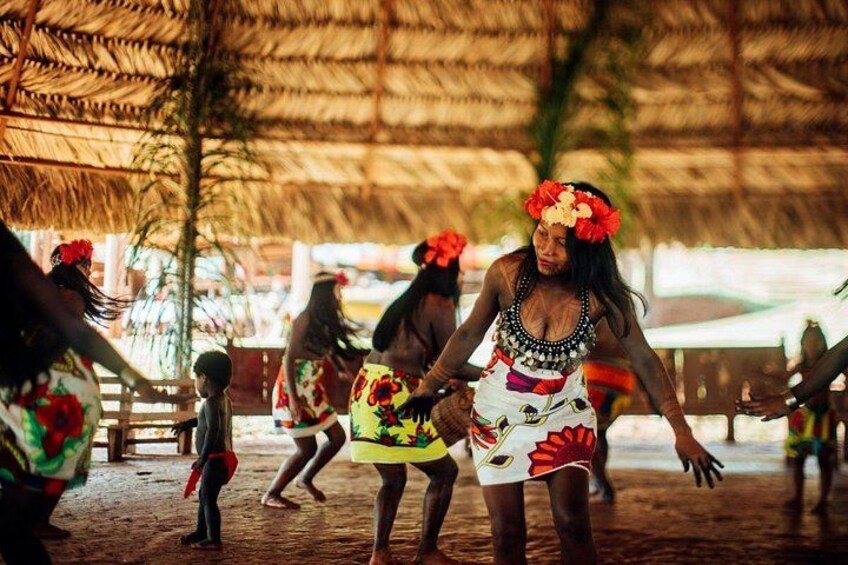 Private 6 hour Tour to Embera Community and Chagres Panama Native 5