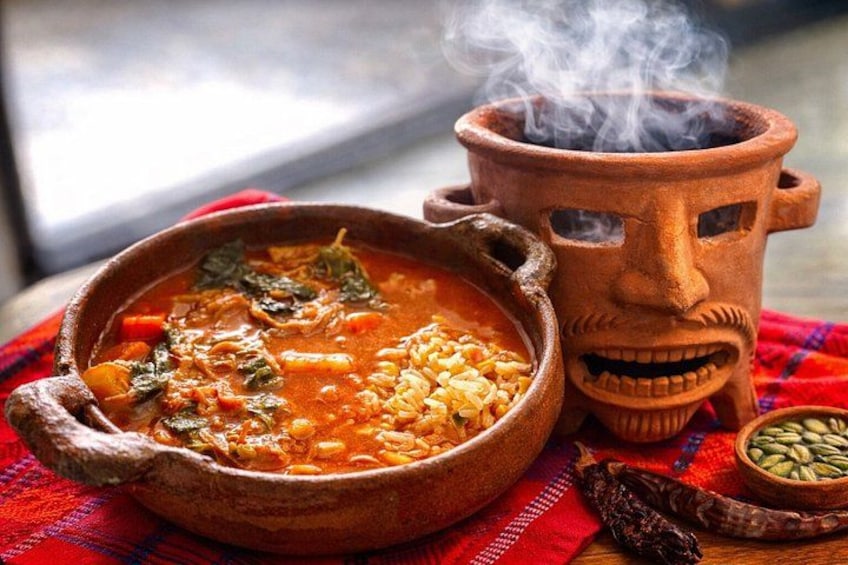 Private MAYAN CUISINE Lesson with Chef in Guatemala City 2