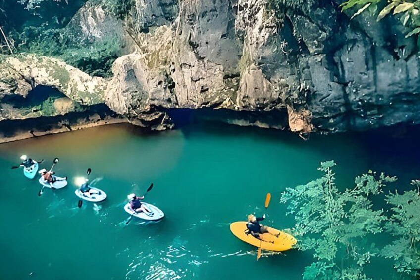 The longest Cave kayaking adventure in the entire country of Belize at approximately 7 miles in length. 5