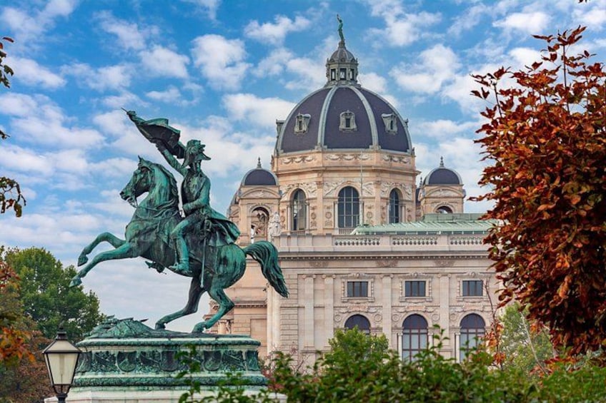 Full-Day Private Tour from Bratislava to Vienna 4