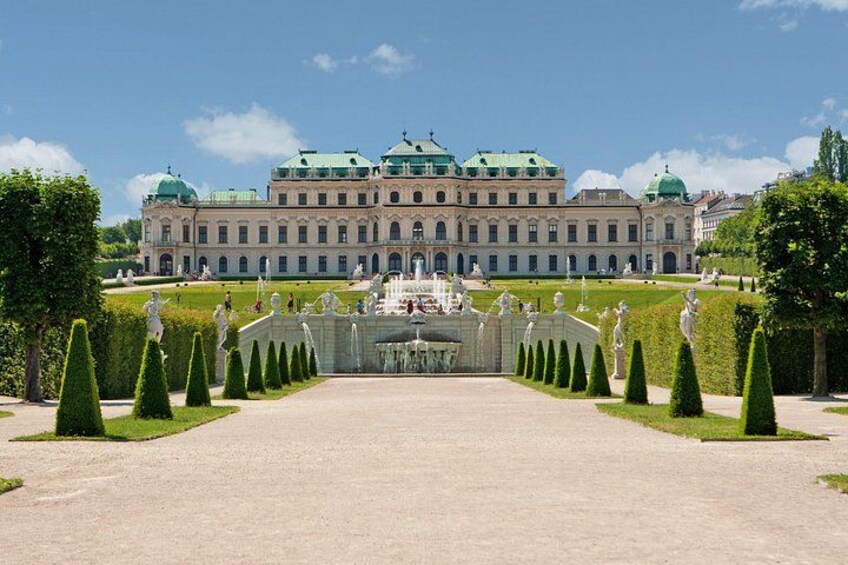 Full-Day Private Tour from Bratislava to Vienna 2