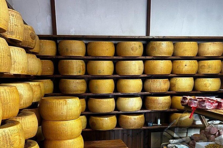 Parmigiano Reggiano at Al Regno della Forma 2