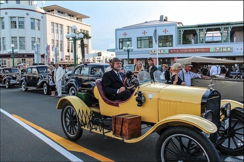 Napier City, Art Deco, Sightseeings + Premium Winery Tour 1