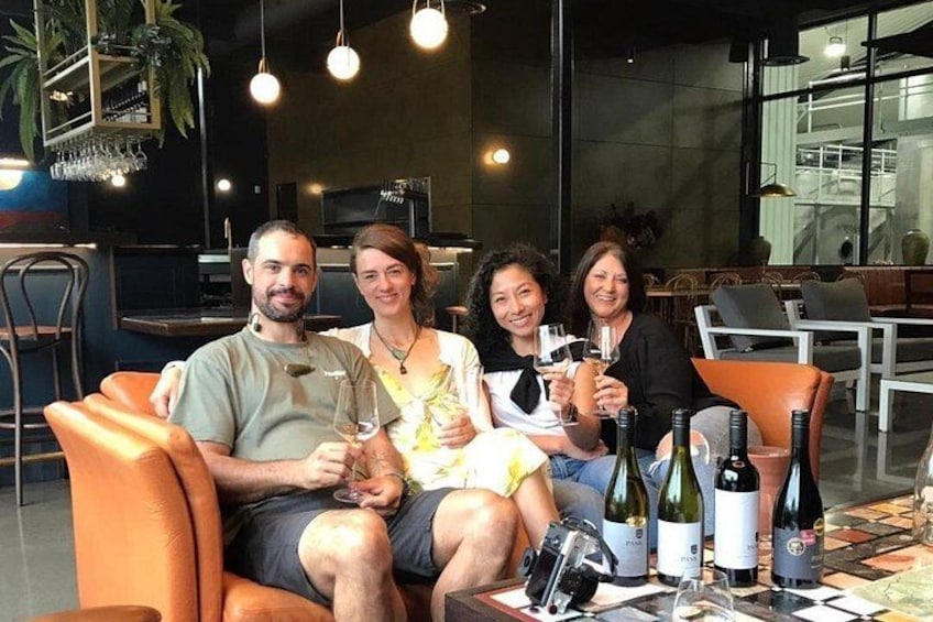 Napier City, Art Deco, Sightseeings + Premium Winery Tour 2