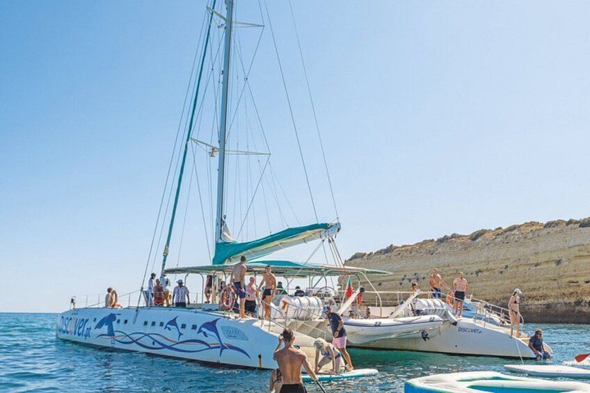 Portimao: Benagil Caves & Coastline Cruise 2