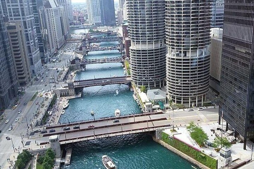 Chicago River Floating Tiki Bar Cruise Friday & Saturday 5