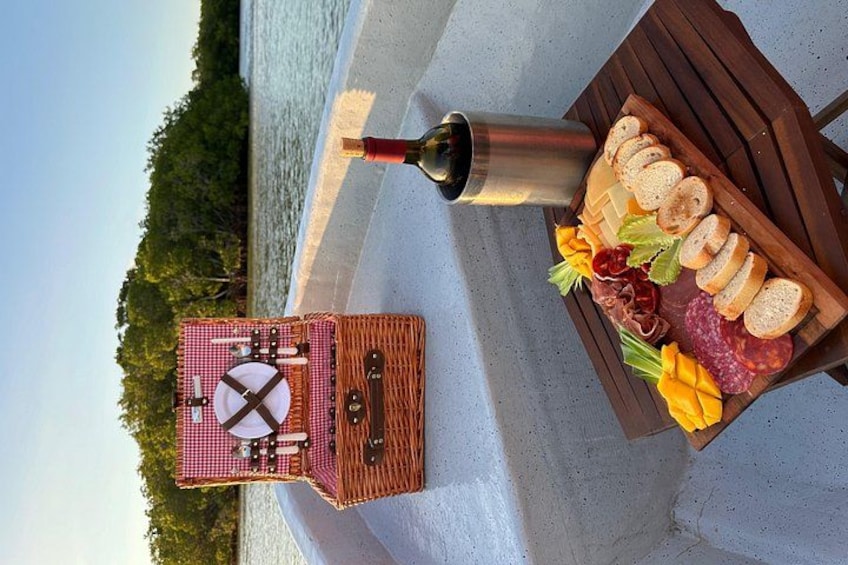 Romantic sunset tour in Río Lagartos, with food 3
