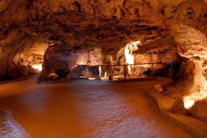 Hato Cave 3