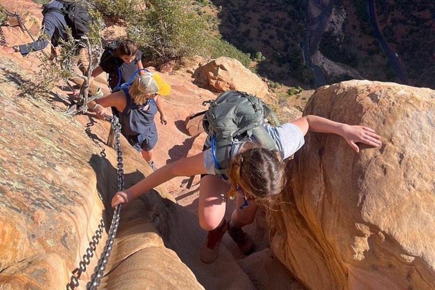 Hiking World Famous Angel's Landing 2