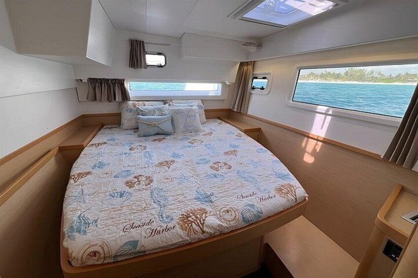 3 Hour Catamaran Experience in a Private 42' Lagoon 4