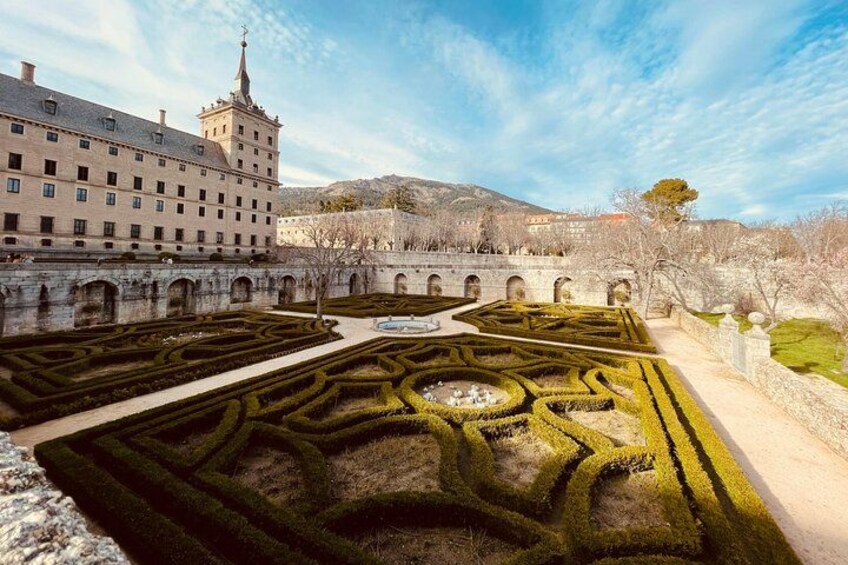 Royal Monastery by Luis Riberio 2