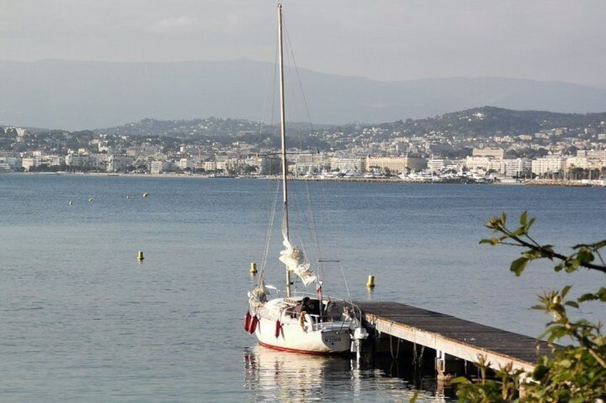 Private sailing excursion & Provencal picnic 4