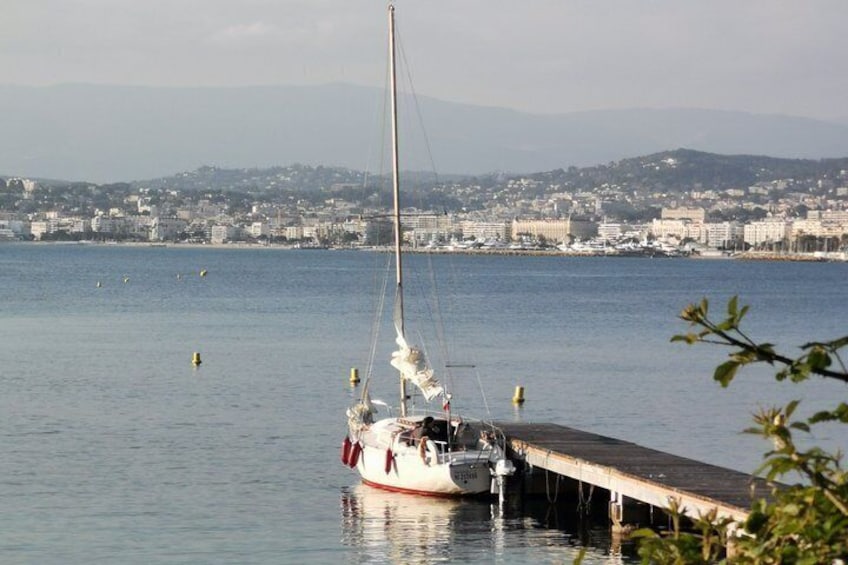 Private sailing excursion & Provencal picnic 3