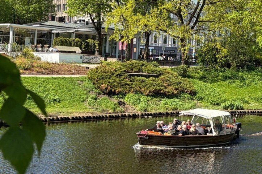 Riga: Historic Canal Boat Tour with Audio Guide 2