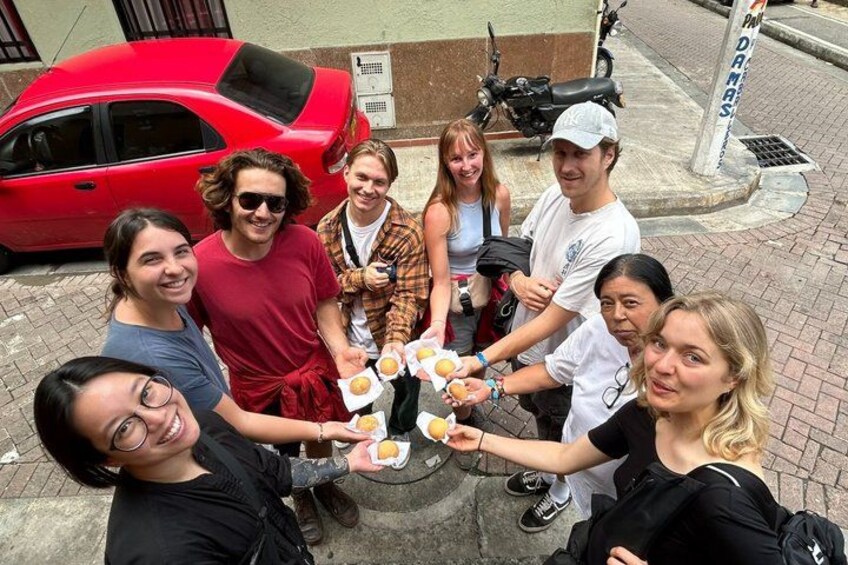 Comuna 4 Walking Tour Medellin 2