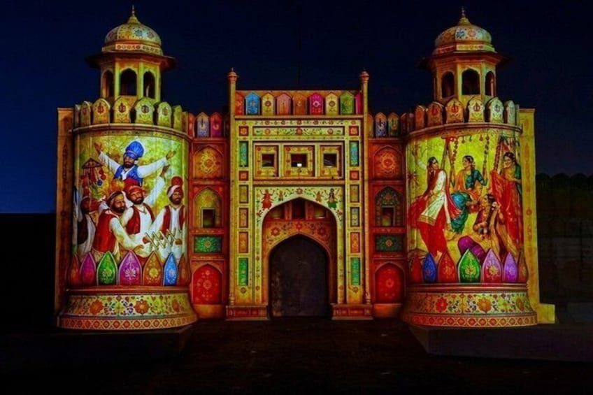 Lahore Private Tour: Fort, Walled City, Badshahi Mosque & Wagah 2