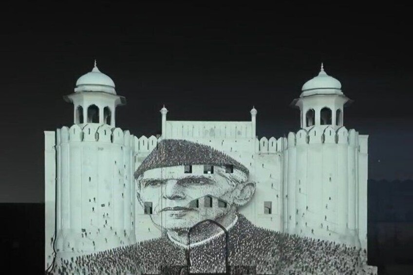 Lahore Private Tour: Fort, Walled City, Badshahi Mosque & Wagah 3