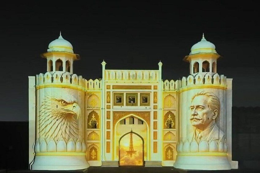 Lahore Private Tour: Fort, Walled City, Badshahi Mosque & Wagah 5