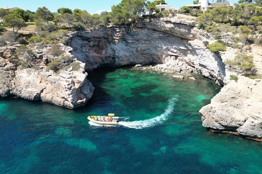 Boat tour Cala Figuera, Es Pontas, Caló de Moro, Cala Marmols 2