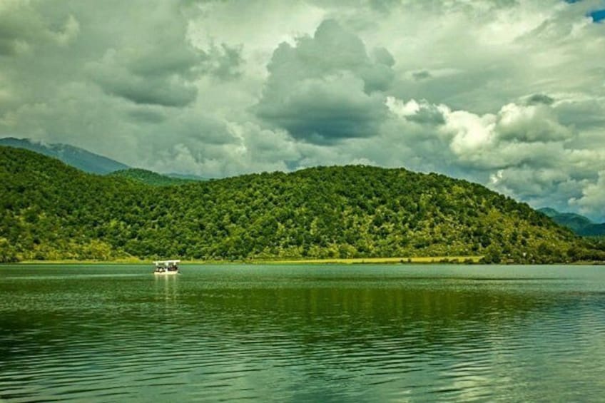 Nohur Lake 4