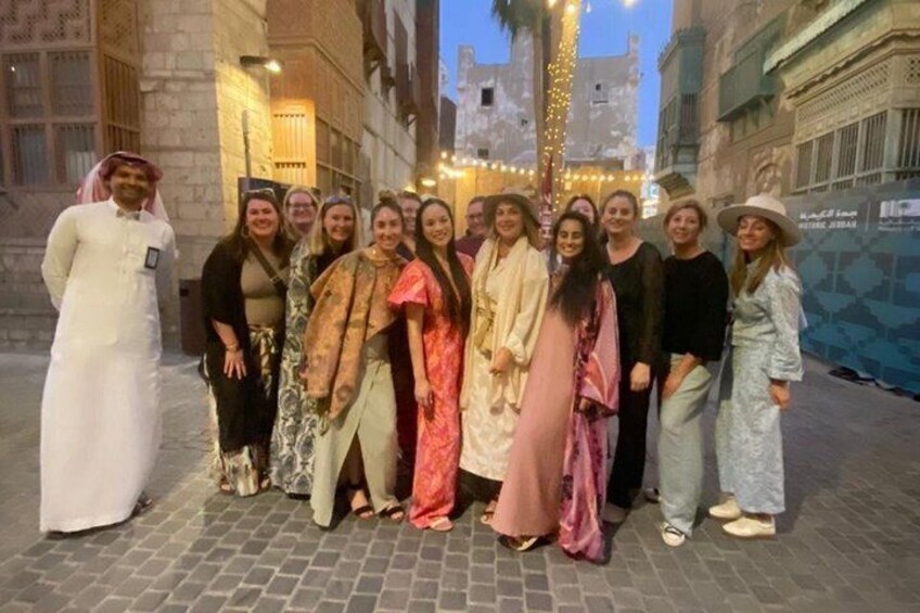 Full Day Private Tour: Adventure and Luxury in Charming Jeddah 3