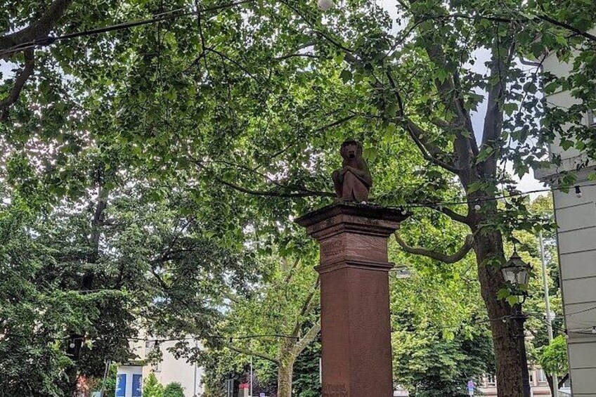 Frankfurt Walking Tour: Self-Guided City Game 3