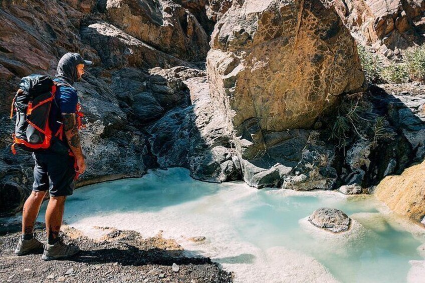 Hiking in the UAE’s Scenic Hajar Mountains 4