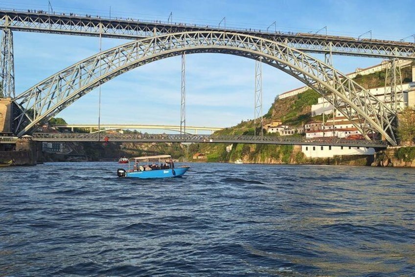 Porto:Douro River Boat tour under the 6 bridges 5