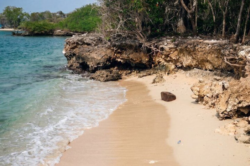 Cartagena Day Trip Rosario Islands Private Beach 5