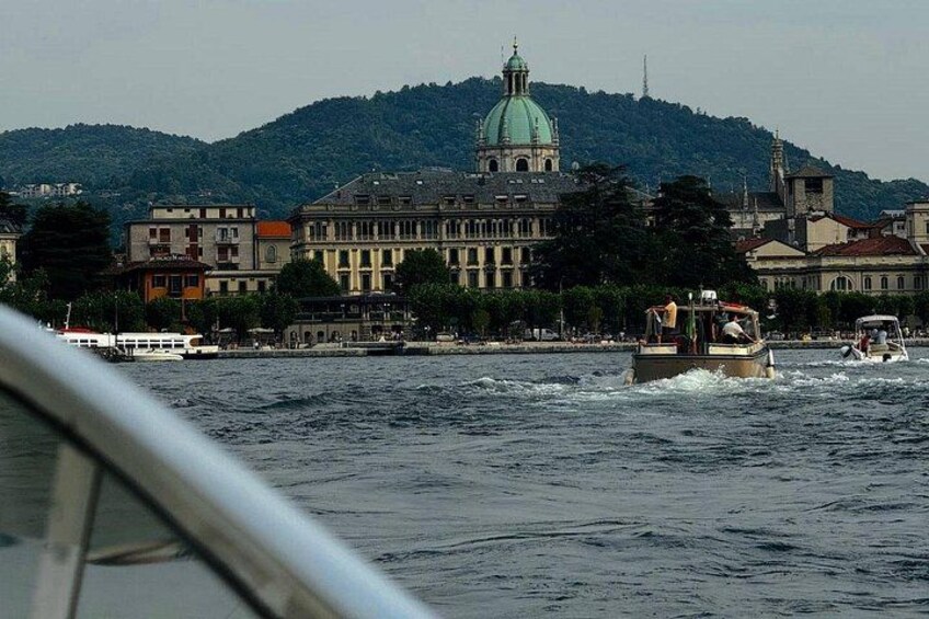 5H, 6 Hours Private Boat Tour Lake Como Luxury Experience 4