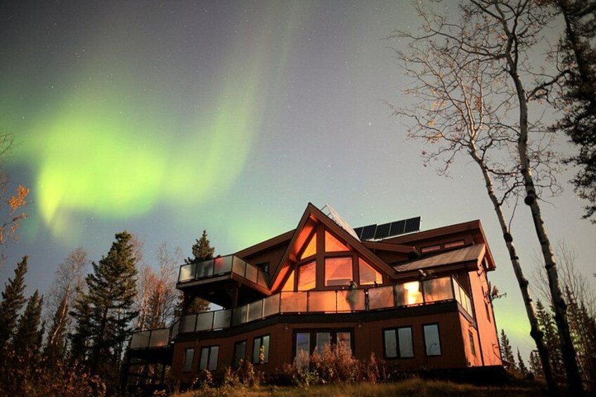 Yellowknife: Cameron Falls Hike + Shore Lunch 5hrs 2