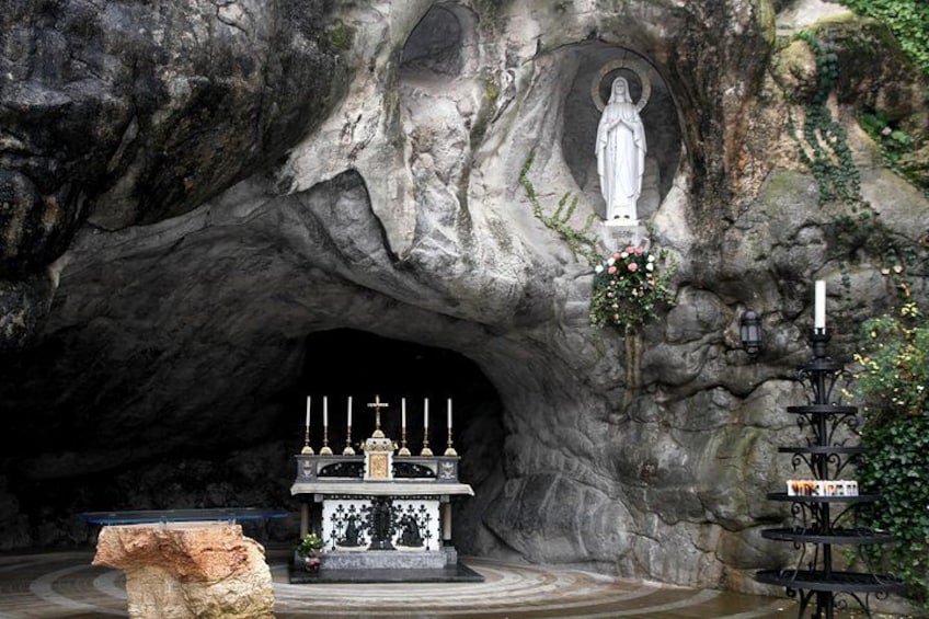 Kid Friendly Lourdes Highlights Private Guided Tour for Families 2
