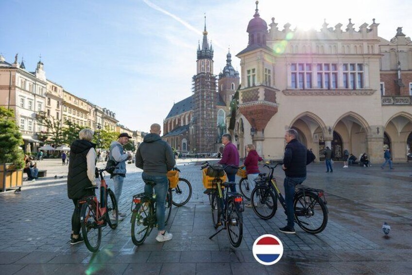 Discover Kraków by Bike with a Dutch guide 1