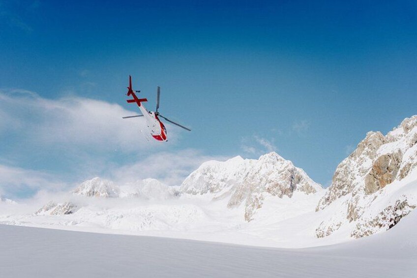 Fox Glacier: 25-Minute Helicopter Flight with Snow Landing 4