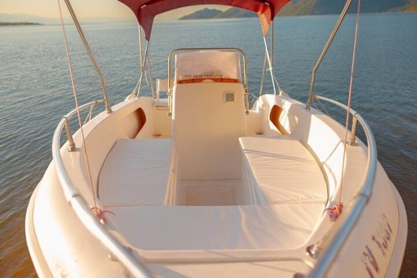 Skadar Lake Virpazar : Speed Boat Special (Explore more for less) 3