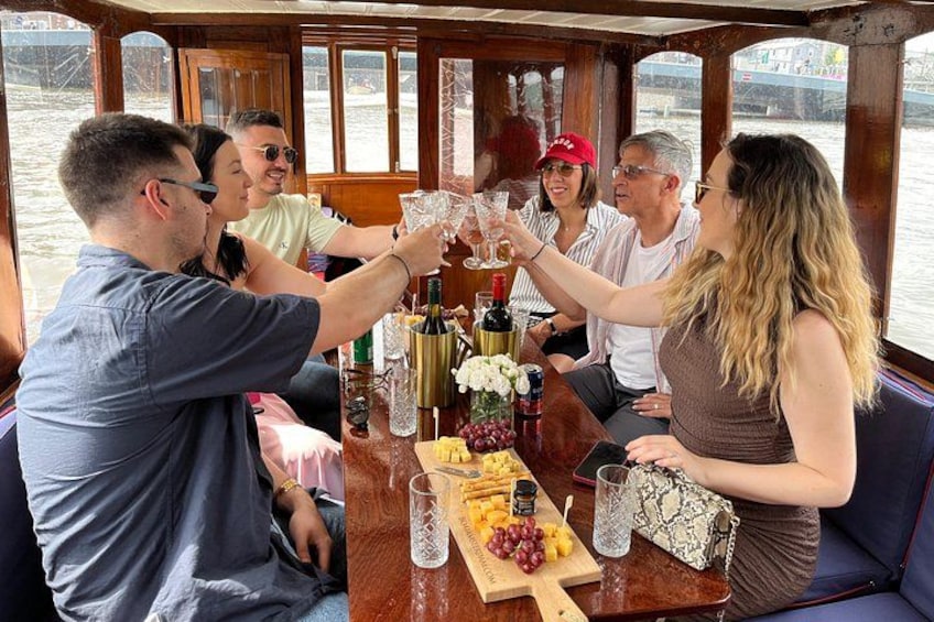 Amsterdam Cheese and Wine Canal Cruise 4