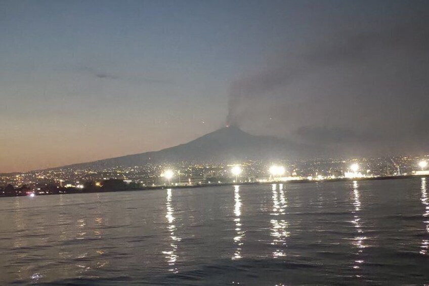 Catania: Boat Trip with Aperitif, Prosecco and Snorkeling 4