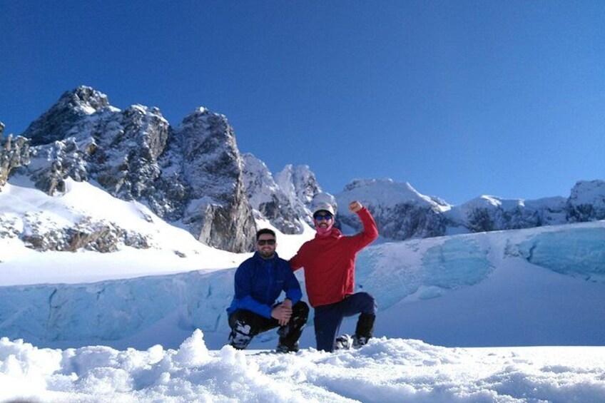 Trekking to Ojo del Albino Glacier 4