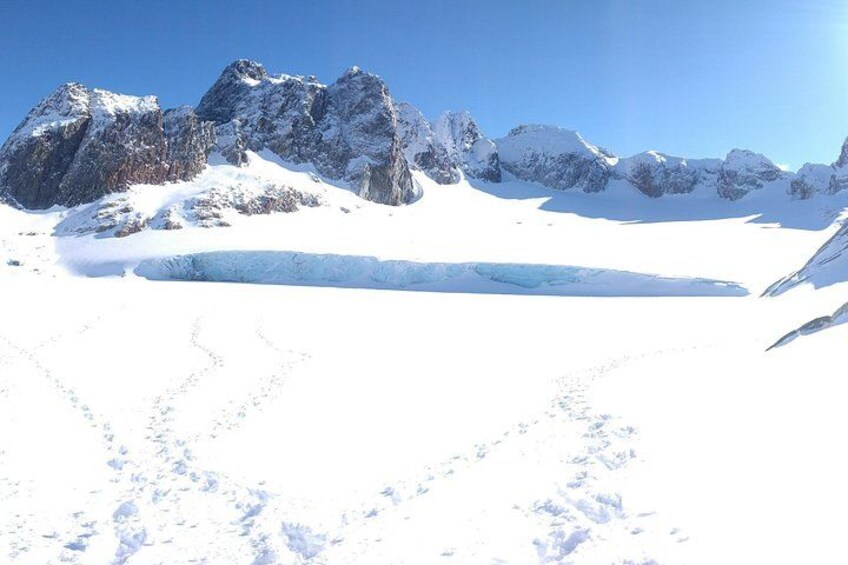 Trekking to Ojo del Albino Glacier 3