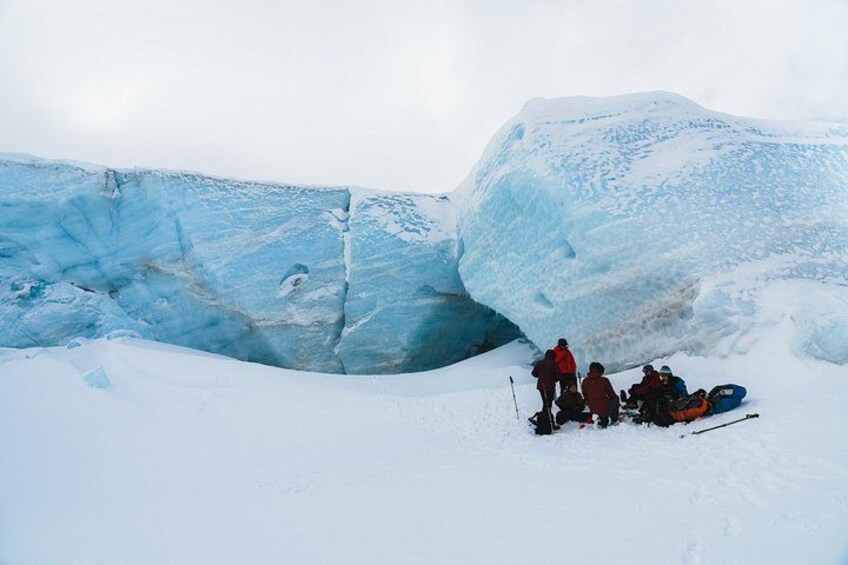 Trekking to Ojo del Albino Glacier 5