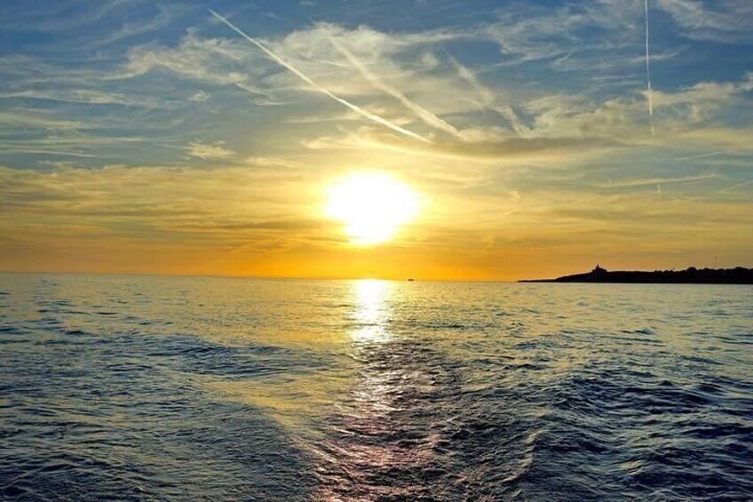 3 Hour Private Sunset Sailing Tour in Pula 3